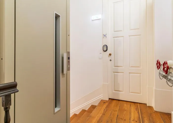 Appartamento Eccentric Mouzinho Mezzanine By Lovelystay Oporto