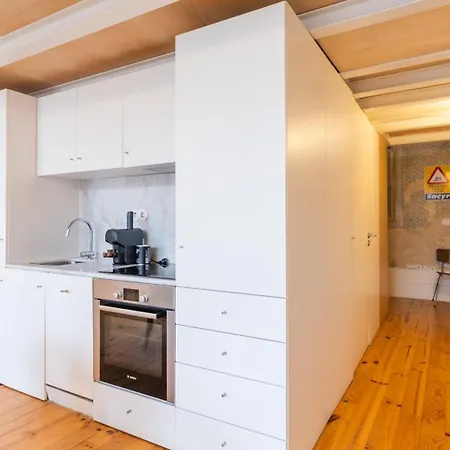 Apartment Eccentric Mouzinho Mezzanine By Lovelystay Porto
